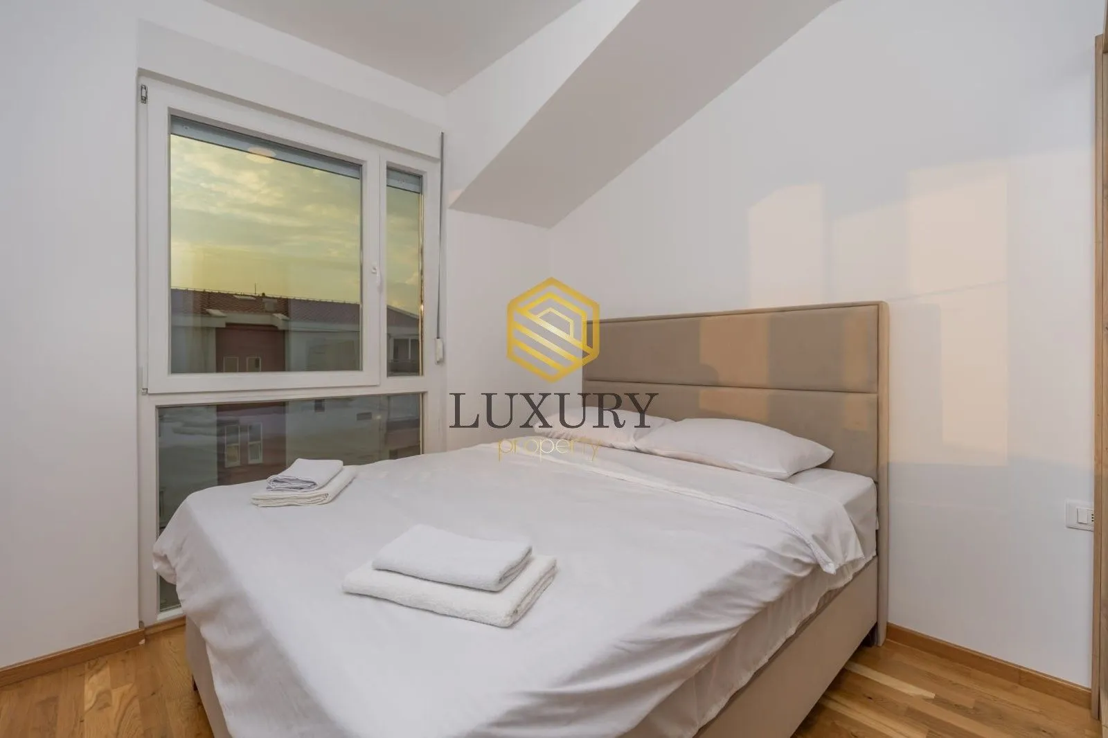 Rent, two bedroom apartment, 63m², Stari Aerodrom, Podgorica