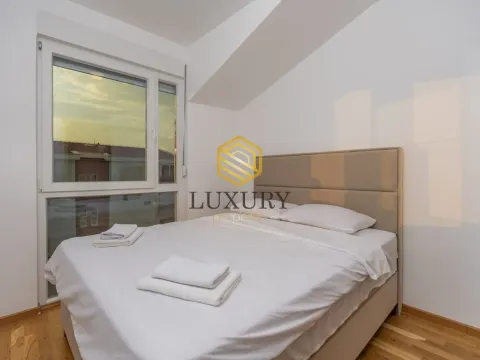 Rent, two bedroom apartment, 63m², Stari Aerodrom, Podgorica - image 9