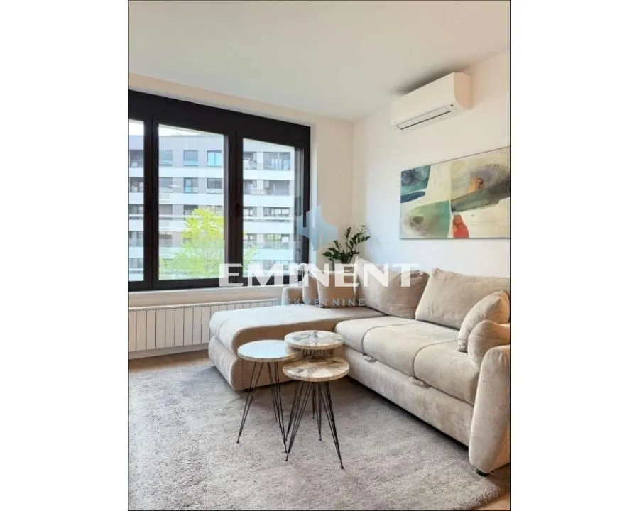 Izdavanje, dvosoban stan, 45m², Novi Beograd Blok 67, Novi Beograd Sve Podlokacije