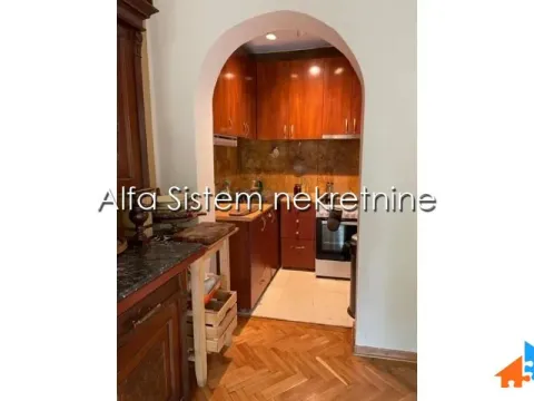 Rent, apartment, 250m², Neimar, Vračar Sve Podlokacije - image 8
