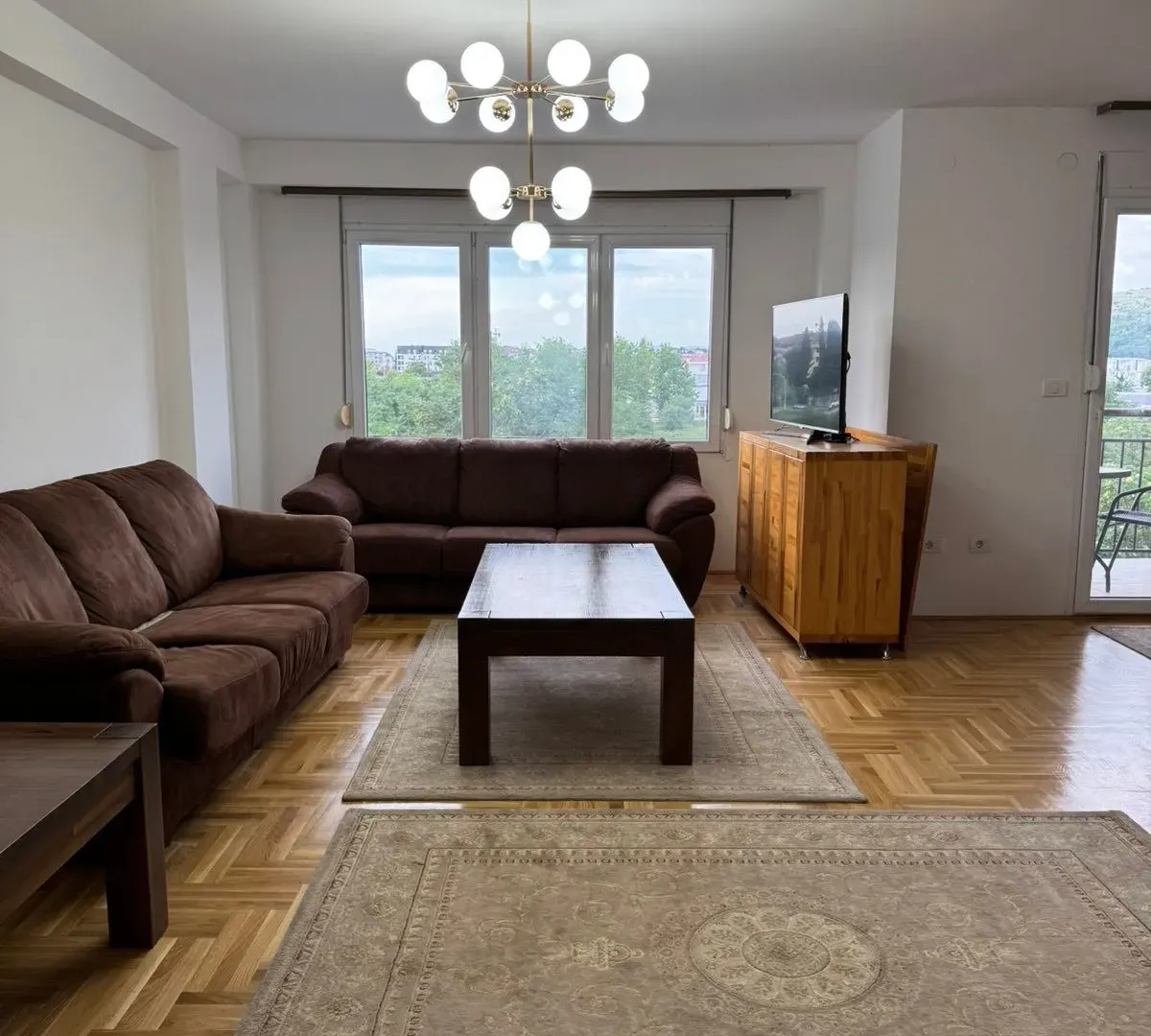 Rent, three bedroom apartment, 92m², 1 maj, Podgorica