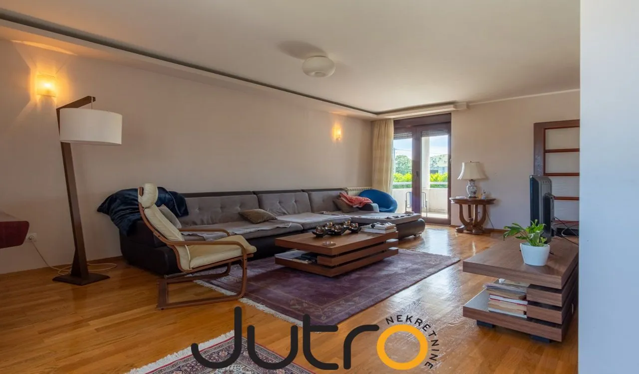 Rent, house, 320m², Donja Gorica, Podgorica