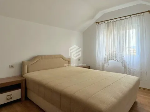 Izdavanje, dvosoban stan, 70m², Stari Aerodrom, Podgorica - image 10