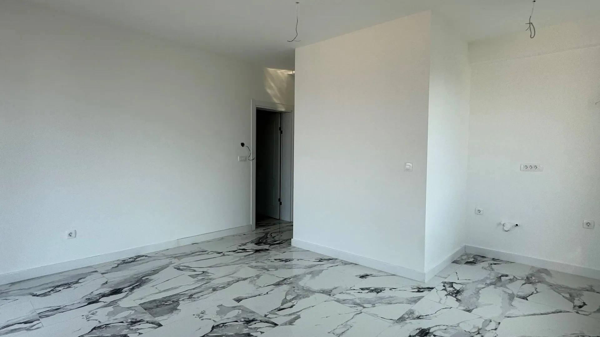 Prodaja, trosoban stan, 72m², Radovići, Tivat