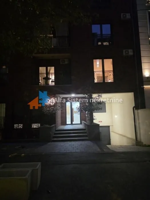 Rent, three bedroom apartment, 70m², Čubura, Beograd