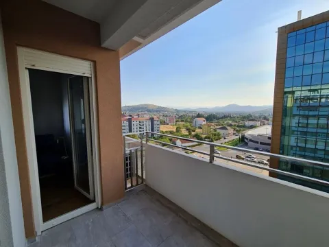 Rent, one bedroom apartment, 54m², Central Point, Podgorica - image 10