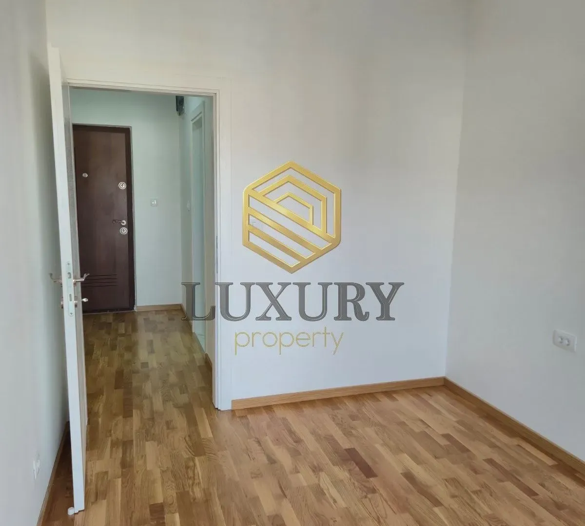 Izdavanje, jednosoban stan, 43m², Zagorič, Podgorica