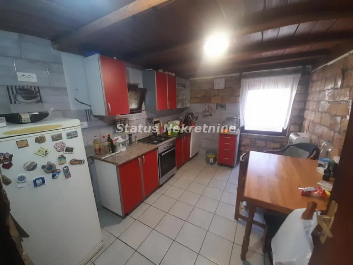 Prodaja, kuća, 64m², Futog, Novi Sad Sve Podlokacije
