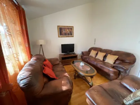 Prodaja, dvosoban stan, 76m², Dobrota, Kotor - image 7