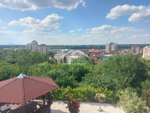 Pogled sa nekretnine na grad i prirodu. - image 14