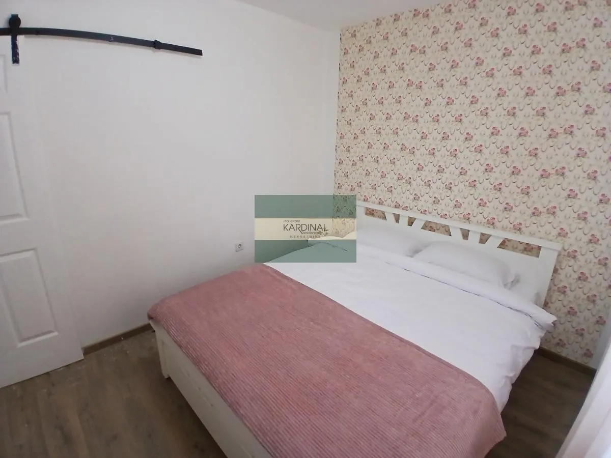 Prodaja, trosoban stan, 76m², Solaris, Jagodina