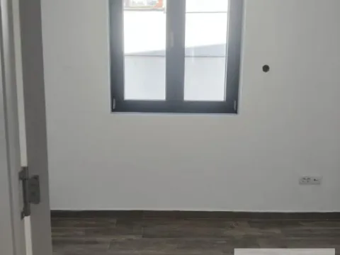 Sale, three bedroom apartment, 64m², Uciteljsko Naselje, Zvezdara Sve Podlokacije - image 3
