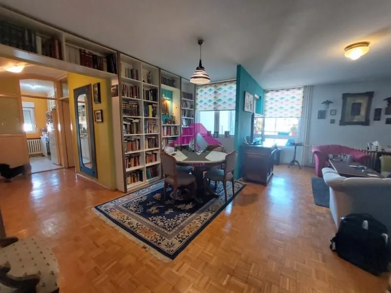 Sale, three bedroom apartment, 82m², Novi Beograd Blok 71, Novi Beograd Sve Podlokacije