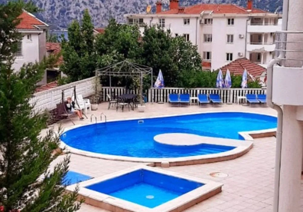 Prodaja, trosoban stan, 97m², Kotor, Crna Gora