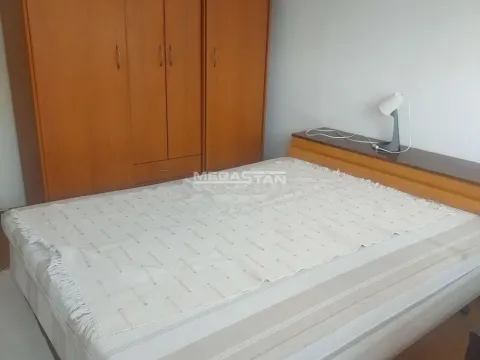 Izdavanje, dvosoban stan, 78m², Stari Merkator, Novi Beograd Sve Podlokacije - image 4