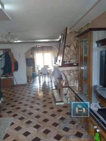 Prodaja, kuća, 250m², Voljavče, Jagodina