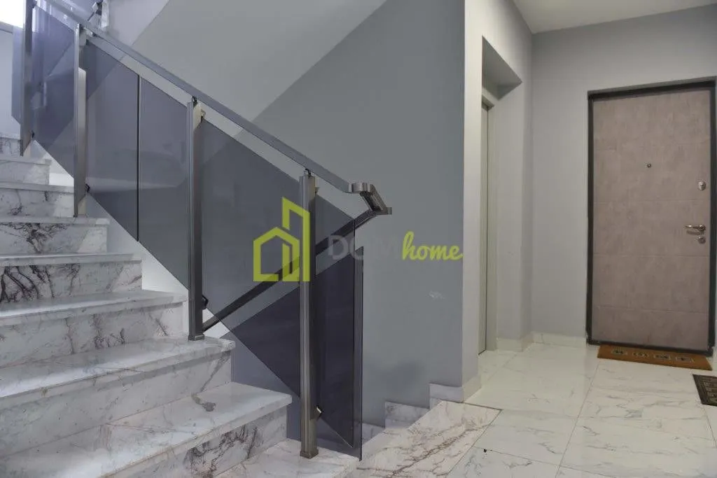 Sale, three bedroom apartment, 94m², Bečići, Budva