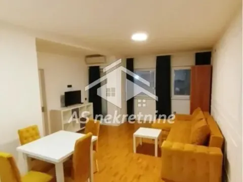 Izdavanje, trosoban stan, 60m², Trošarina, Voždovac Sve Podlokacije - image 2
