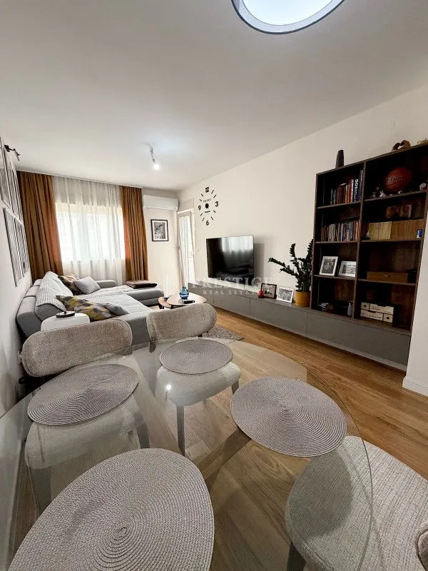 Rent, one bedroom apartment, 47m², Central Point, Podgorica