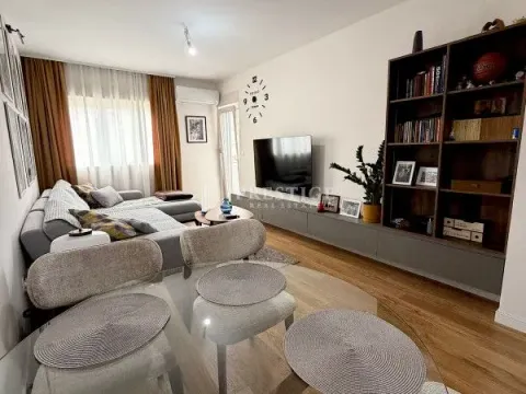 Izdavanje, jednosoban stan, 47m², Central Point, Podgorica - image 3