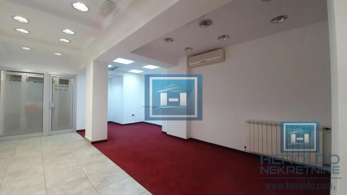 Rent, office space, 171m², Centar, Jagodina