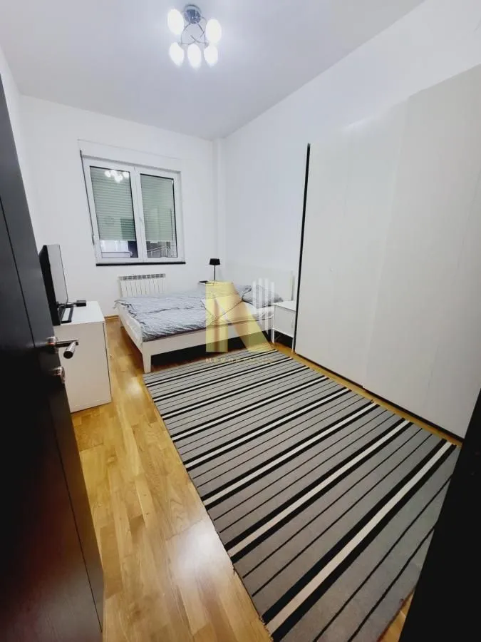 Sale, four bedroom apartment, 108m², Bulevar Oslobodjenja, Novi Sad Sve Podlokacije