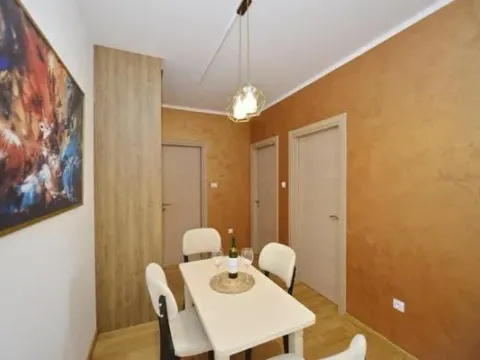 Daily-rent, two bedroom apartment, 60m², Budva okolina, Budva - image 4