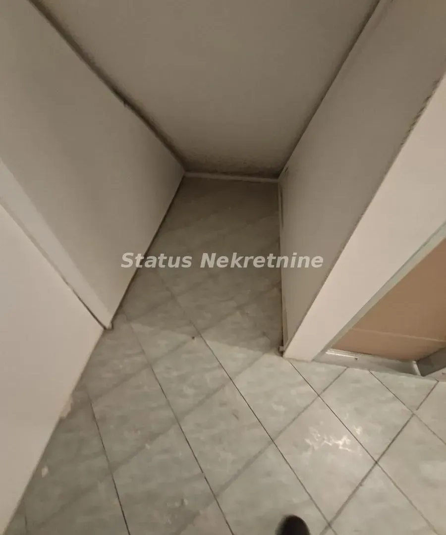 Rent, office space, 94m², Rotkvarija, Novi Sad Sve Podlokacije