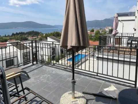 Prodaja, dvosoban stan, 47m², Tivat, Crna Gora