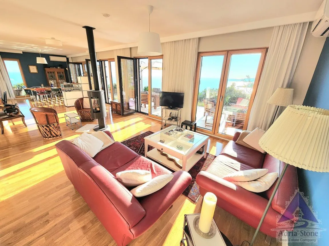 Sale, house, 183m², Tudorovići, Budva