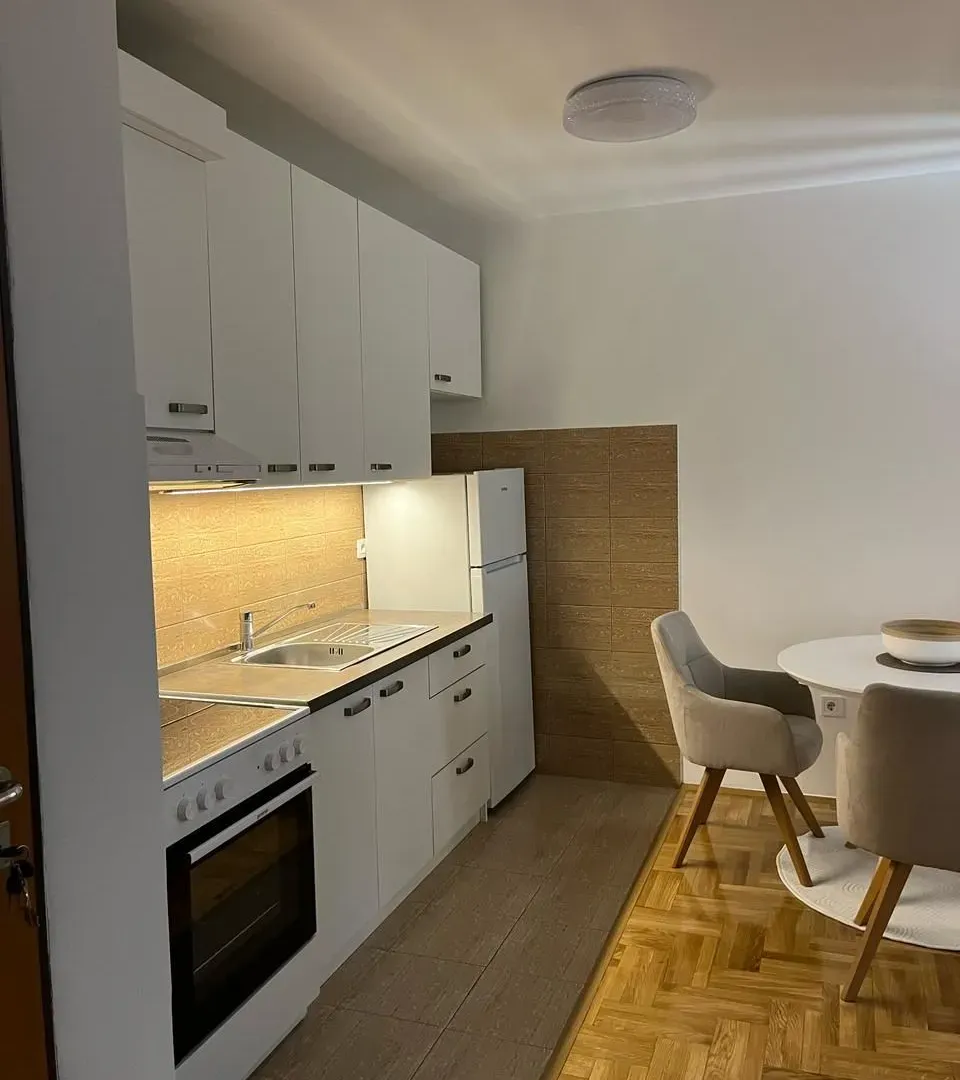 Rent, one bedroom apartment, 40m², City Kvart, Podgorica