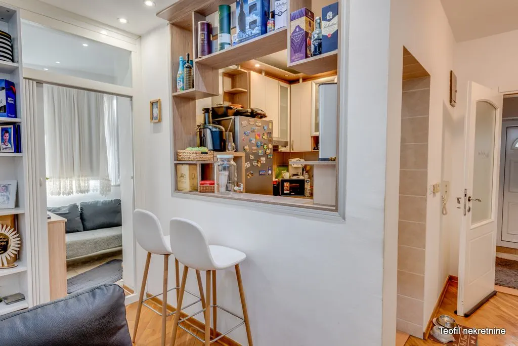 Prodaja, trosoban stan, 71m², Brace Jerković, Voždovac Sve Podlokacije