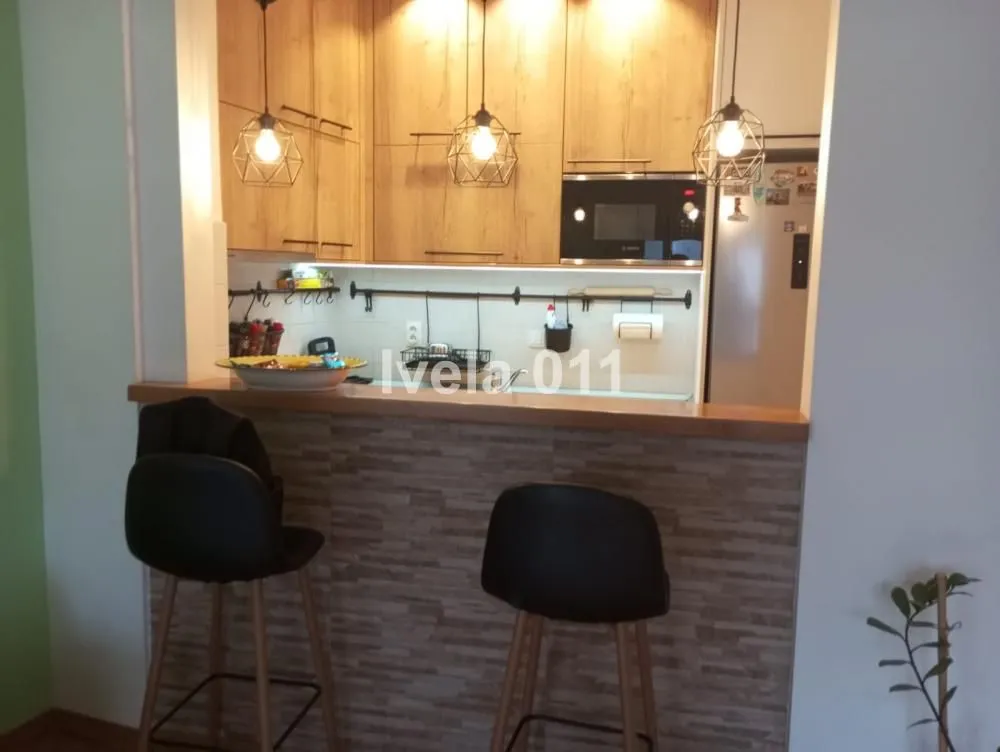Prodaja, dvosoban stan, 40m², Đeram Pijaca, Beograd