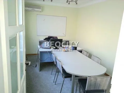 Prodaja, poslovni prostor, 370m², Lekino Brdo, Voždovac Sve Podlokacije - image 3