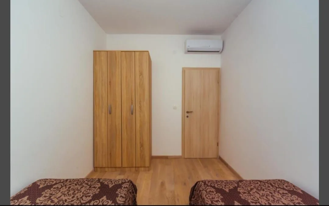 Rent, two bedroom apartment, 55m², Petrovac, Budva