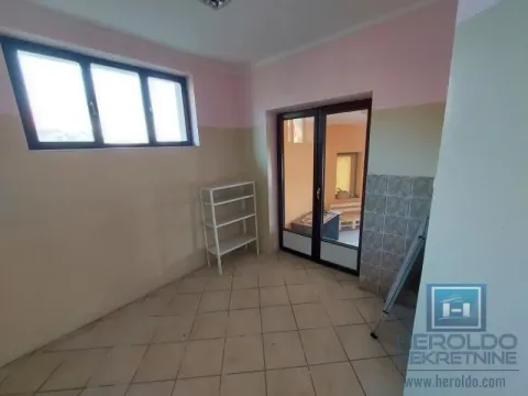 Sale, office space, 84m², Centar, Jagodina - image 8