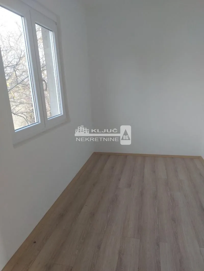 Prodaja, kuća, 100m², Voždovac Sve Podlokacije, Beograd