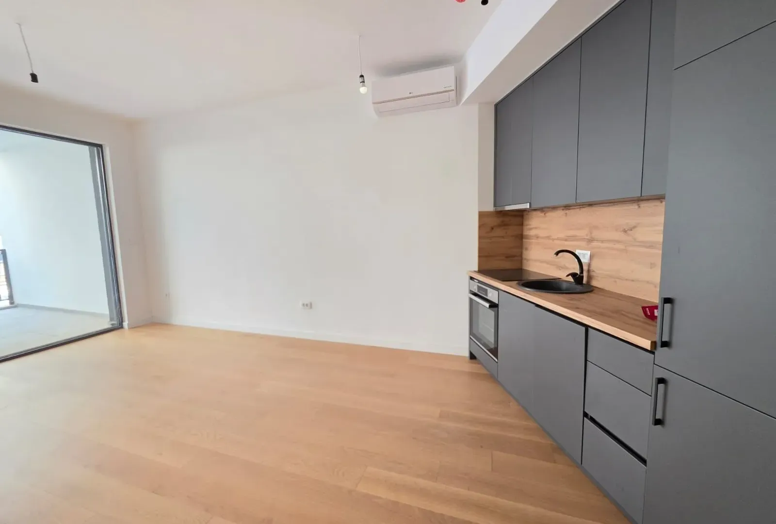 Prodaja, jednosoban stan, 58m², Bečići, Budva