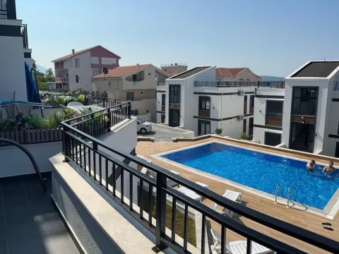 Prodaja, dvosoban stan, 57m², Tivat, Crna Gora - image 17