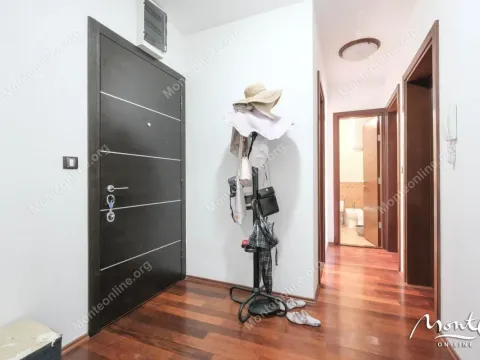 Sale, two bedroom apartment, 85m², Dobrota, Kotor - image 18