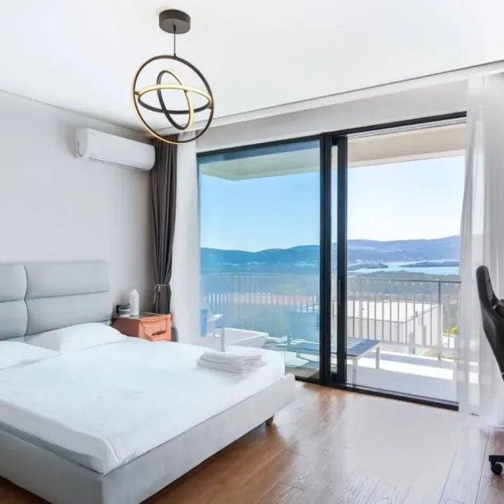Sale, house, 180m², Kavač, Kotor