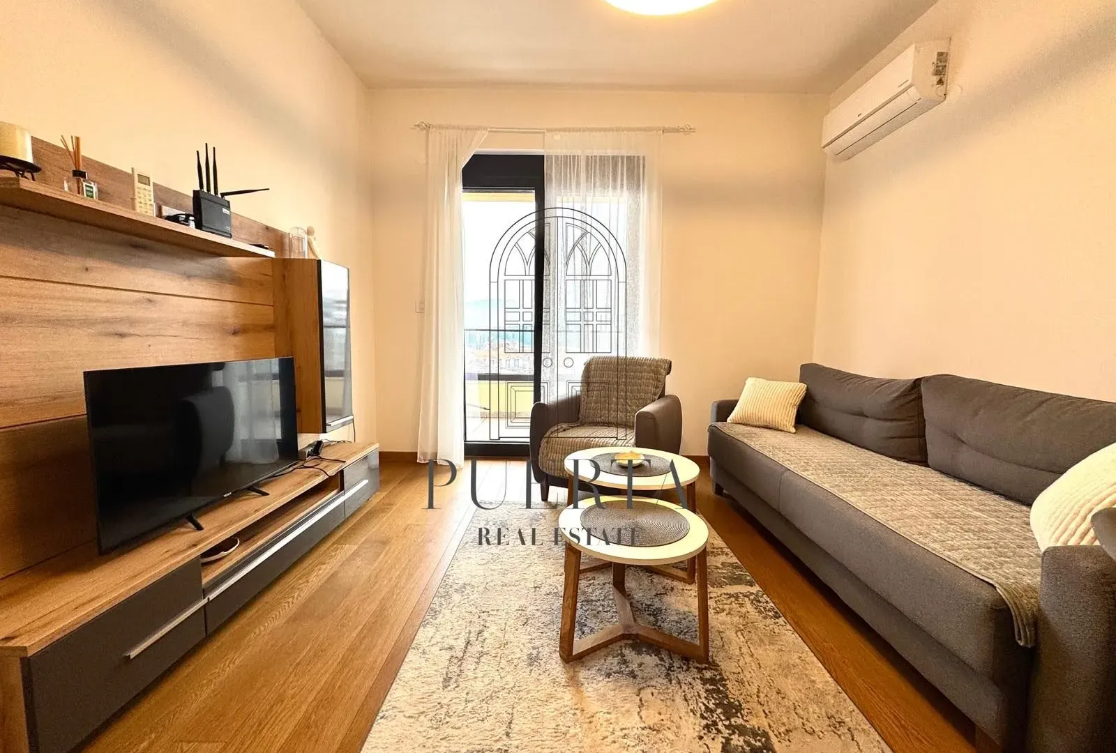 Rent, one bedroom apartment, 59m², Stara Varoš, Podgorica