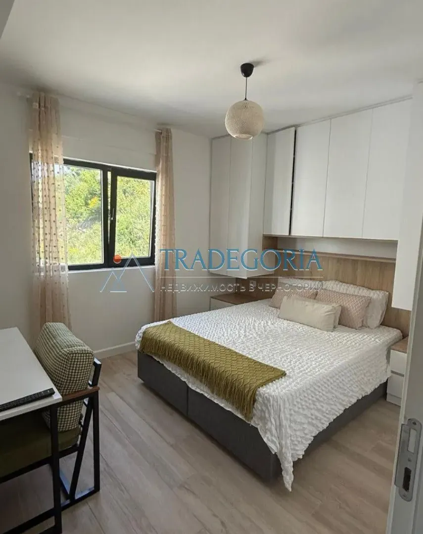 Prodaja, dvosoban stan, 70m², Tivat, Crna Gora