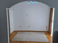 Rent, three bedroom apartment, 103m², Blok 5, Podgorica - image 2