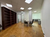 Izdavanje, poslovni prostor, 129m², Sajmište, Novi Sad - image 7