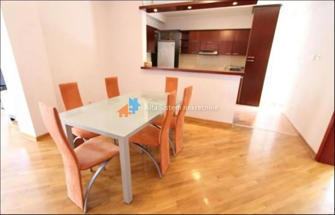 Rent, three bedroom apartment, 130m², Savski Venac, Beograd