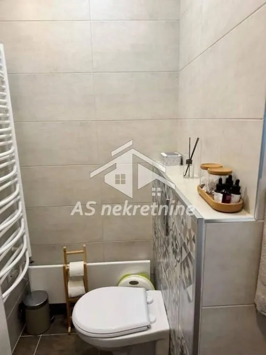 Rent, three bedroom apartment, 75m², Vračar Hram, Vračar Sve Podlokacije