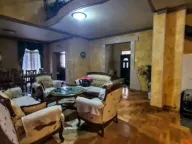 Izdavanje, kuća, 280m², Podgorica, Crna Gora - image 1