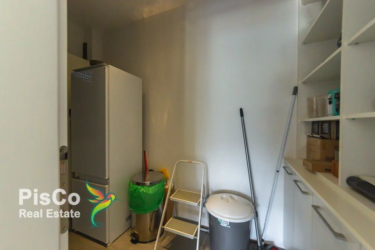Prodaja, kuća, 300m², Tološi, Podgorica