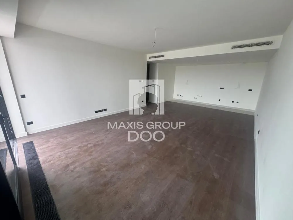 Prodaja, četvorosoban stan, 146m², Savski Venac, Beograd